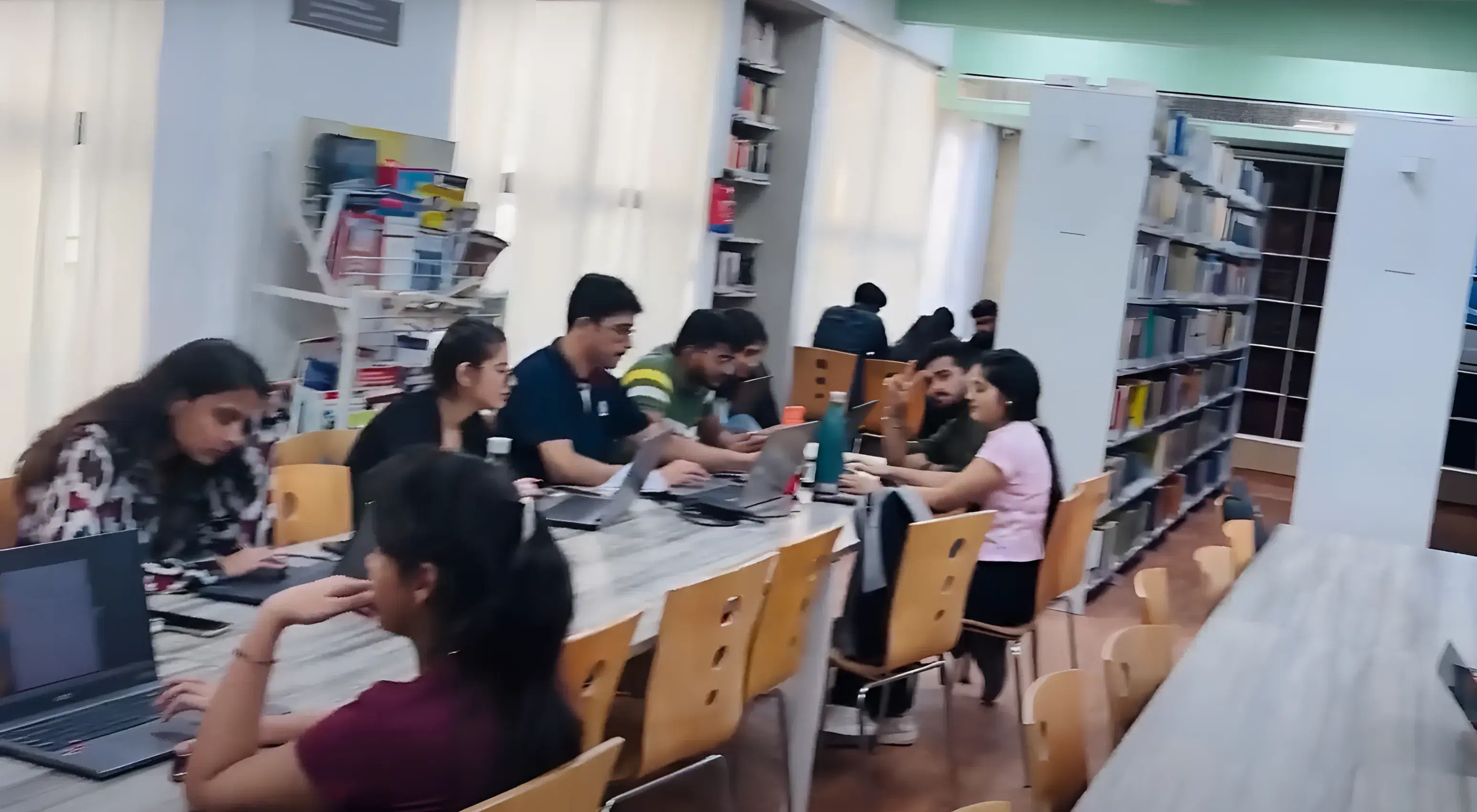 Fortune Institute of International Business New Delhi Library photo 1